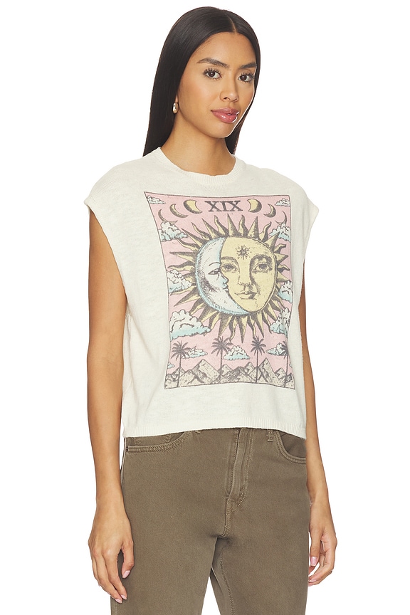 view 2 of 4 TOP SIN MANGAS POWER OF SUN SHORE in Vintage White
