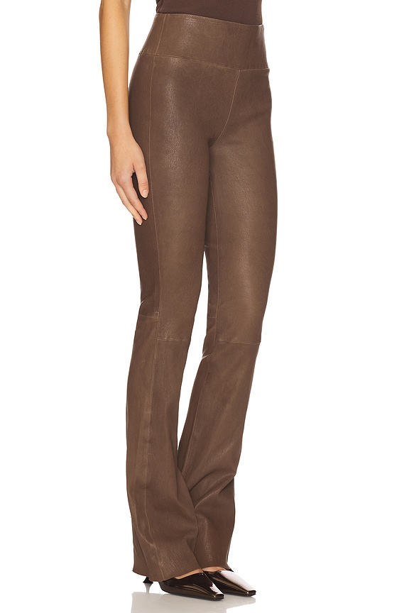 view 2 of 6 РАСКЛЕШЕННЫЕ БРЮКИ in Truffle