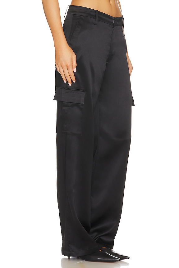 view 2 of 4 パンツ in Black