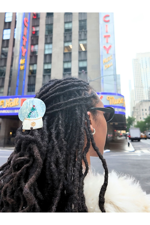 view 2 of 3 PINCE SNOWGLOBE CLAW HAIR CLIP in Tree