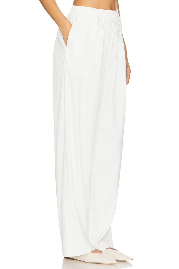 view 2 of 6 PANTALÓN CON TRABILLA JULIA in Egret