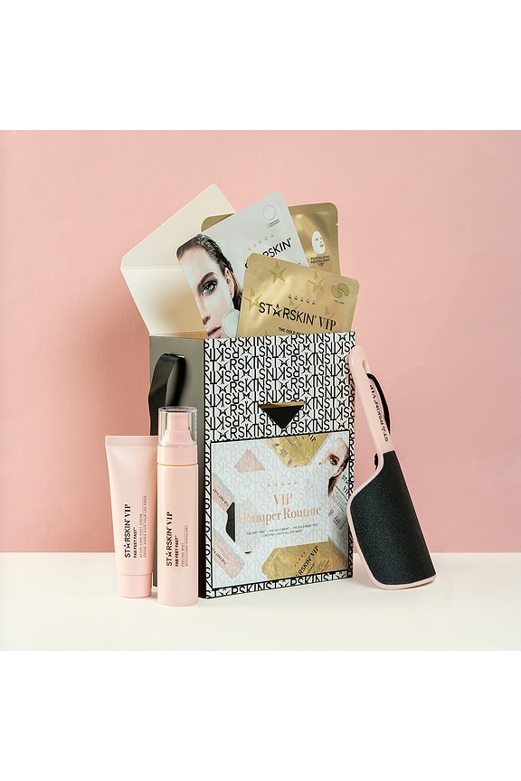 view 2 of 6 VIP PAMPER ROUTINE 스킨케어 세트 in 