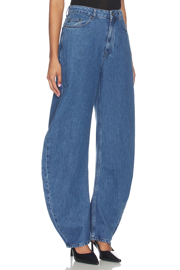 view 2 of 6 JEANS CON PERNERA ACAMPANADA DRAPED BARREL LEG JEANS in Medium Blue Denim
