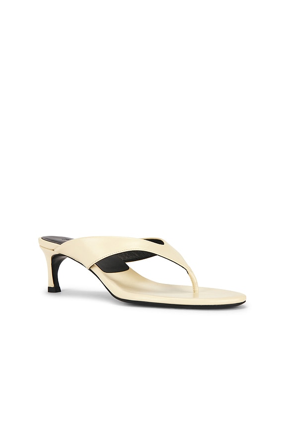 view 2 of 5 KITTEN HEEL 뮬 in Italian Straw