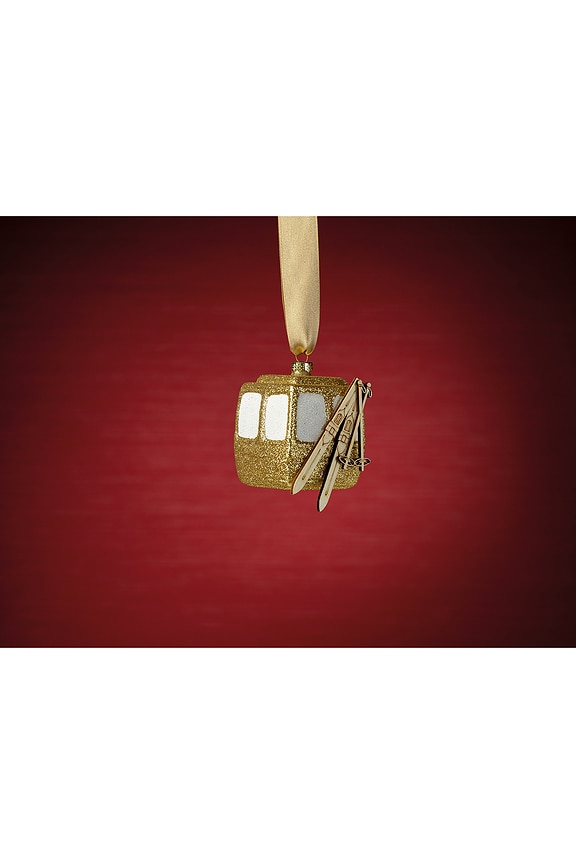 view 2 of 2 GÓNDOLA DORADA CON ADORNO DE ESQUÍS GOLDEN GONDOLA WITH SKIS ORNAMENT in 