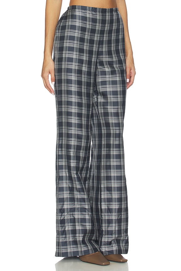 view 2 of 6 PANTALÓN FLUID in Navy Multi