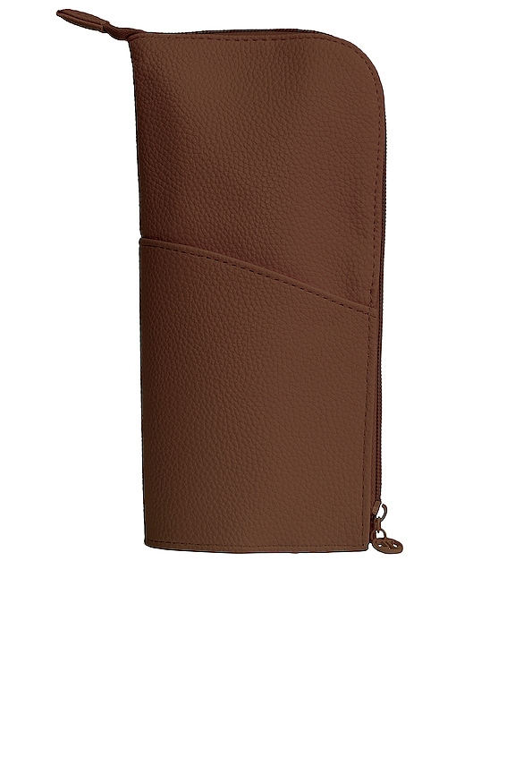 view 2 of 3 COLECCIÓN DE PINCELES VOL.1 VOL.1 BRUSH COLLECTION in Choc