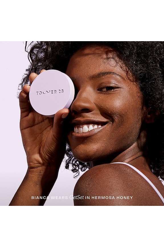 view 2 of 10 POLVOS COMPACTOS GETSET BLUR + SET GETSET BLUR + SET PRESSED POWDER in Hermosa Honey