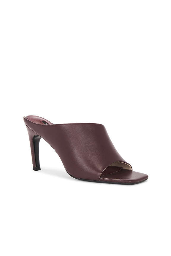 view 2 of 5 MODEL 힐 샌들 in Vino