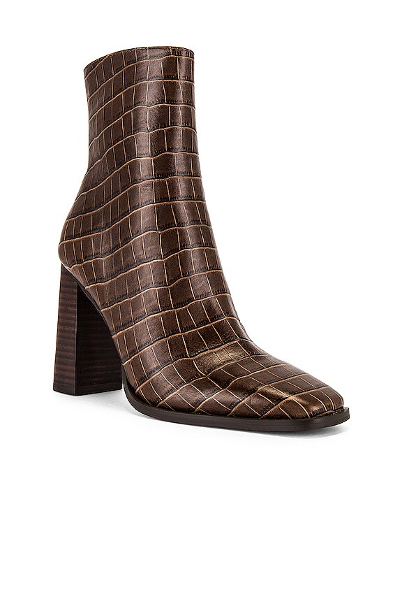 view 2 of 5 ISOLA 부티 in Choc Croc