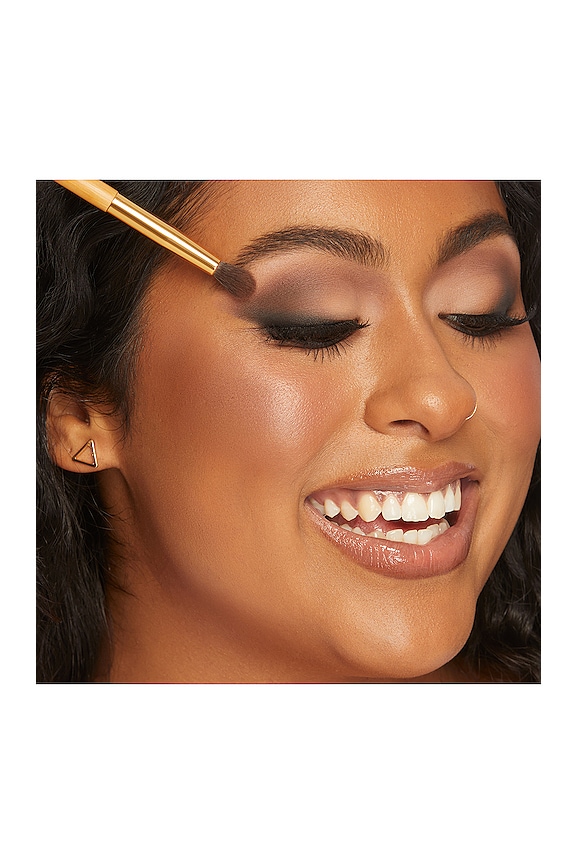 view 2 of 4 Tapered Blending Eyeshadow Brush in 