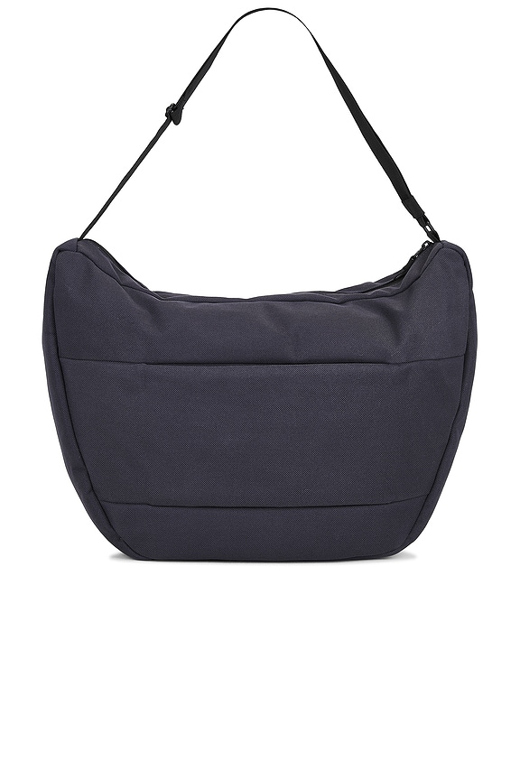 view 2 of 6 ADAM ミディアムバッグ in Dark Navy