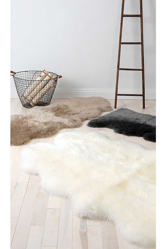 view 2 of 2 TAPIS AREA SHEEPSKIN in Natural