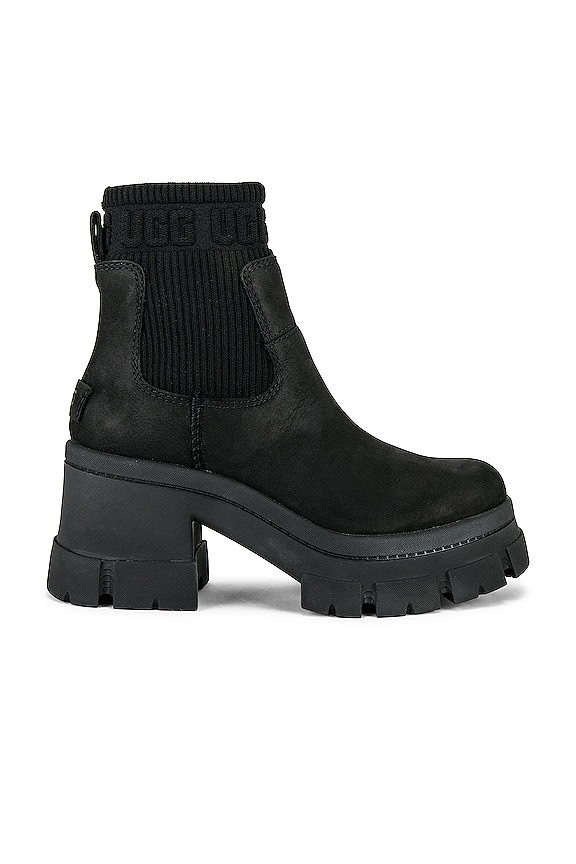 UGG Brooklyn Chelsea Boot in Black | REVOLVE