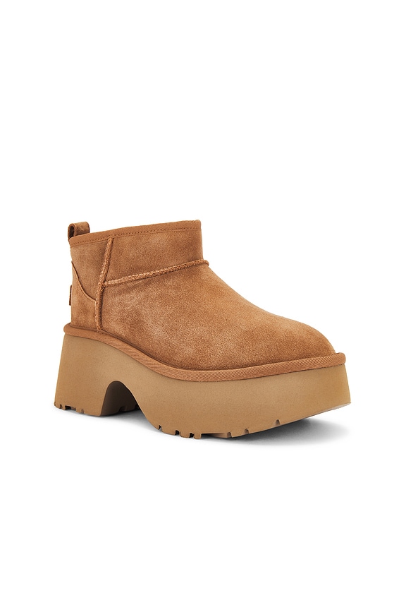 view 2 of 5 CLASSIC NEW HEIGHTS ウルトラミニブーツ in Chestnut