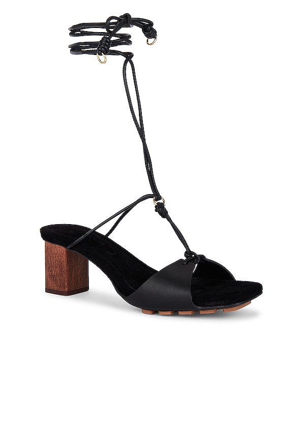 view 2 of 5 TACÓN MIDI CON CORDONES LOREN in Noir