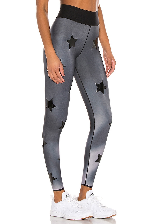 view 2 of 4 Hypercolor Ultra High Legging in Grey Print
