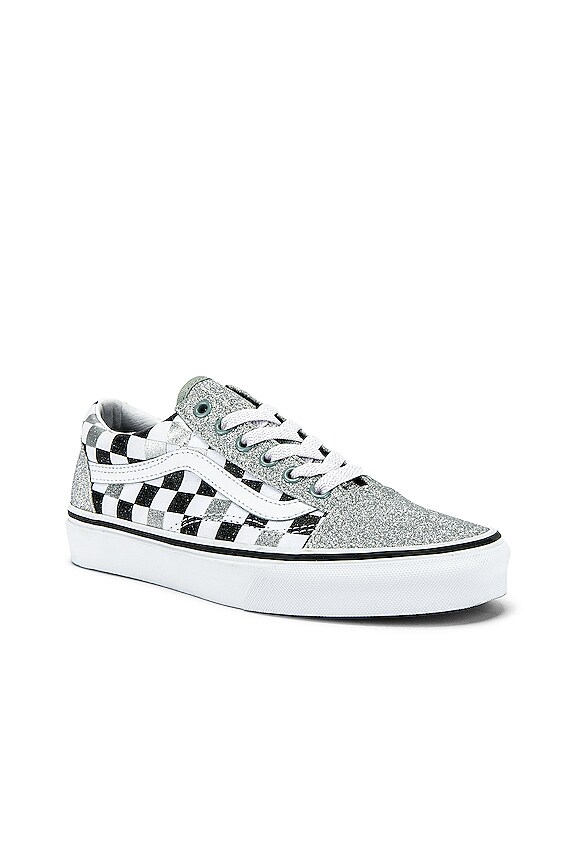 view 2 of 6 ZAPATILLA DEPORTIVA OLD SKOOL in Silver & True White
