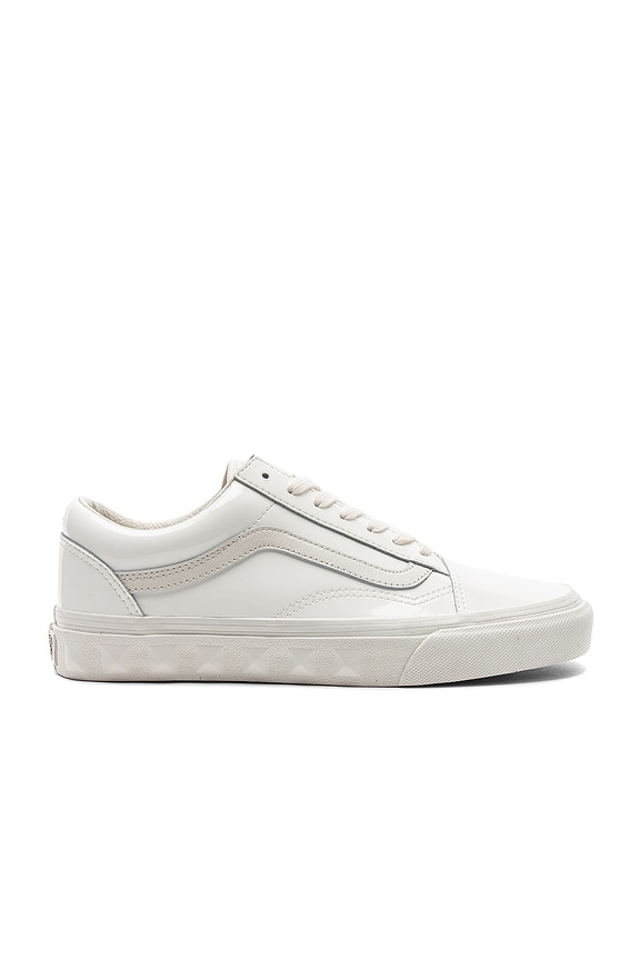 view 1 of 6 ZAPATILLAS DE DEPORTE CON TACHUELAS SIDEWALL OLD SKOOL in Blanc De Blanc