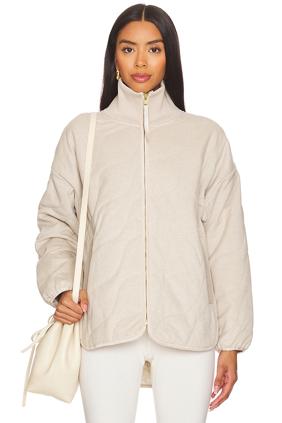 view 2 of 5 LIBBY プラッシュキルトジャケット in Light Sand