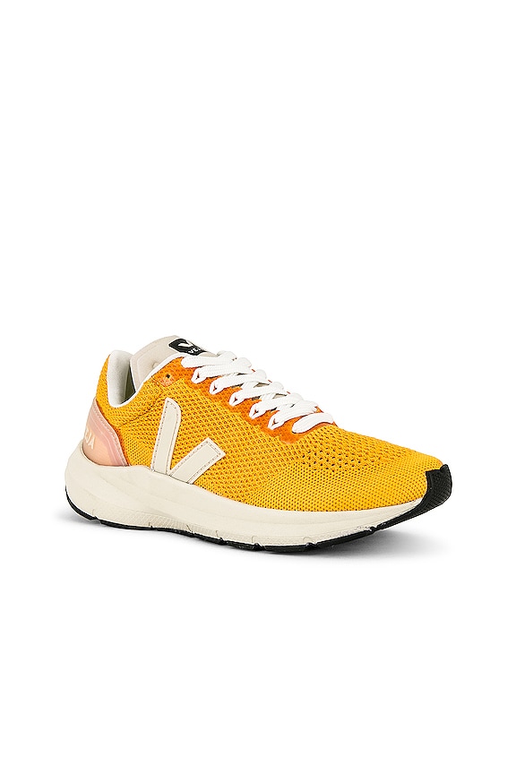 view 2 of 6 Marlin Bastille in Uoro Pierre