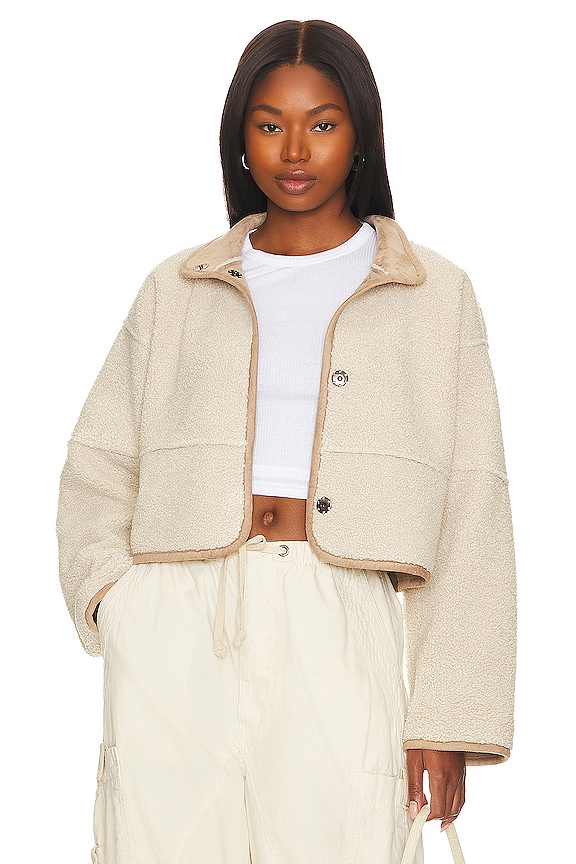 view 2 of 5 KELLY REVERSIBLE SHERPA 자켓 in Sand