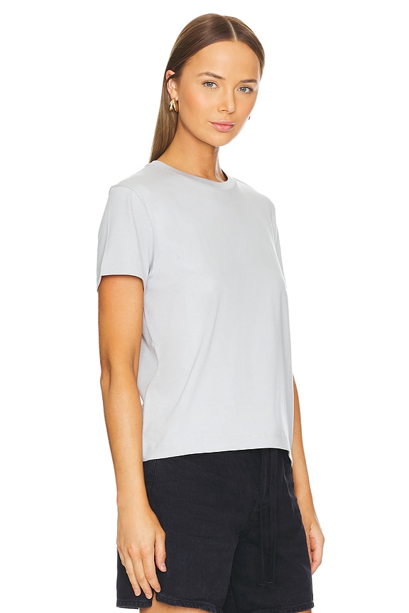 view 2 of 4 Tシャツ in Lunar Dust