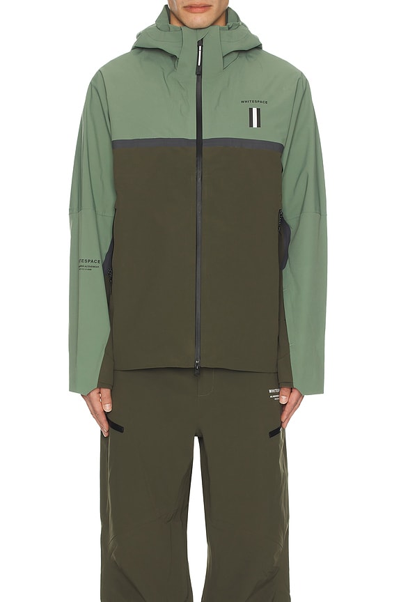 view 3 of 3 CHAQUETA 3L PERFORMANCE in Laurel Green & Forest Green