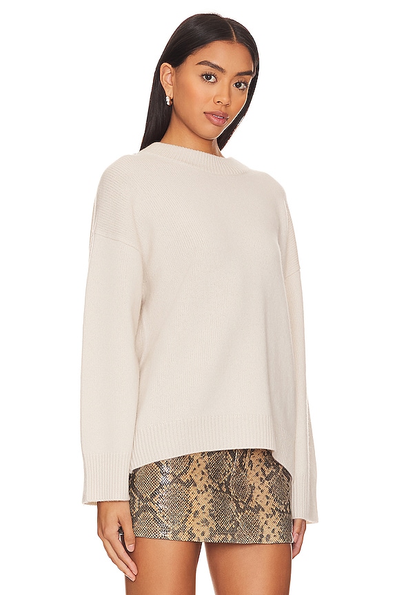 view 2 of 4 УЮТНЫЙ СВИТШОТ in Ivory