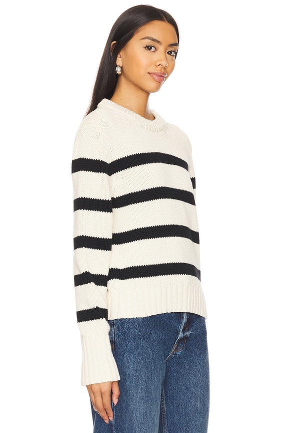 view 2 of 4 КРУГЛЫЙ ВЫРЕЗ ПОД ГОРЛО ORGANIC COTTON STRIPED in Ecru & Black