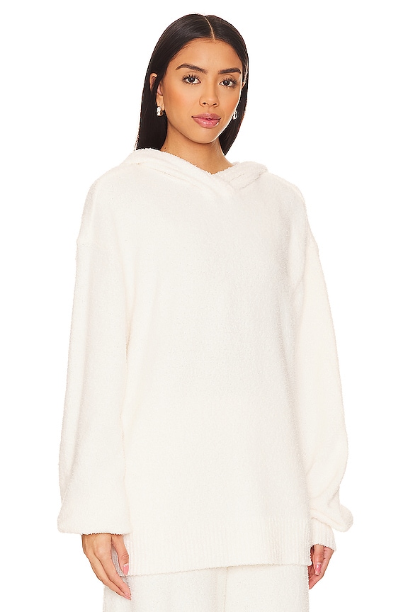 view 2 of 4 PULL FLY AWAY in Ivory