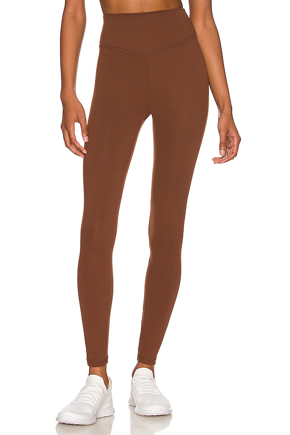 view 1 of 4 Leggings de tiro alto con pliegues in Cappuccino