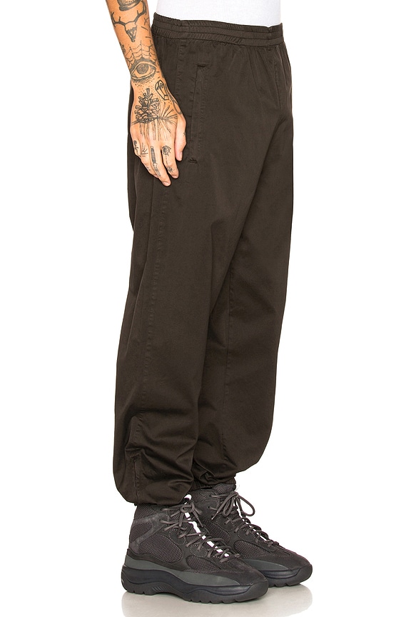 view 2 of 5 조깅 in Umber