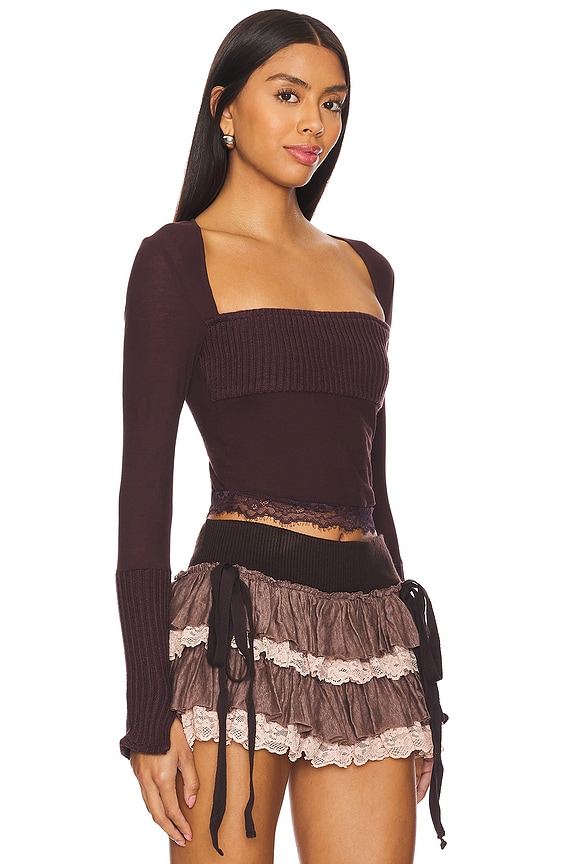 view 2 of 4 탑 in Maroon