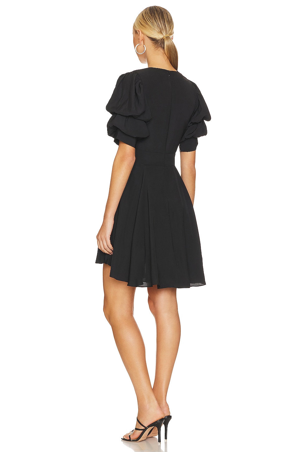 1. STATE Tiered Bubble Sleeve Dress