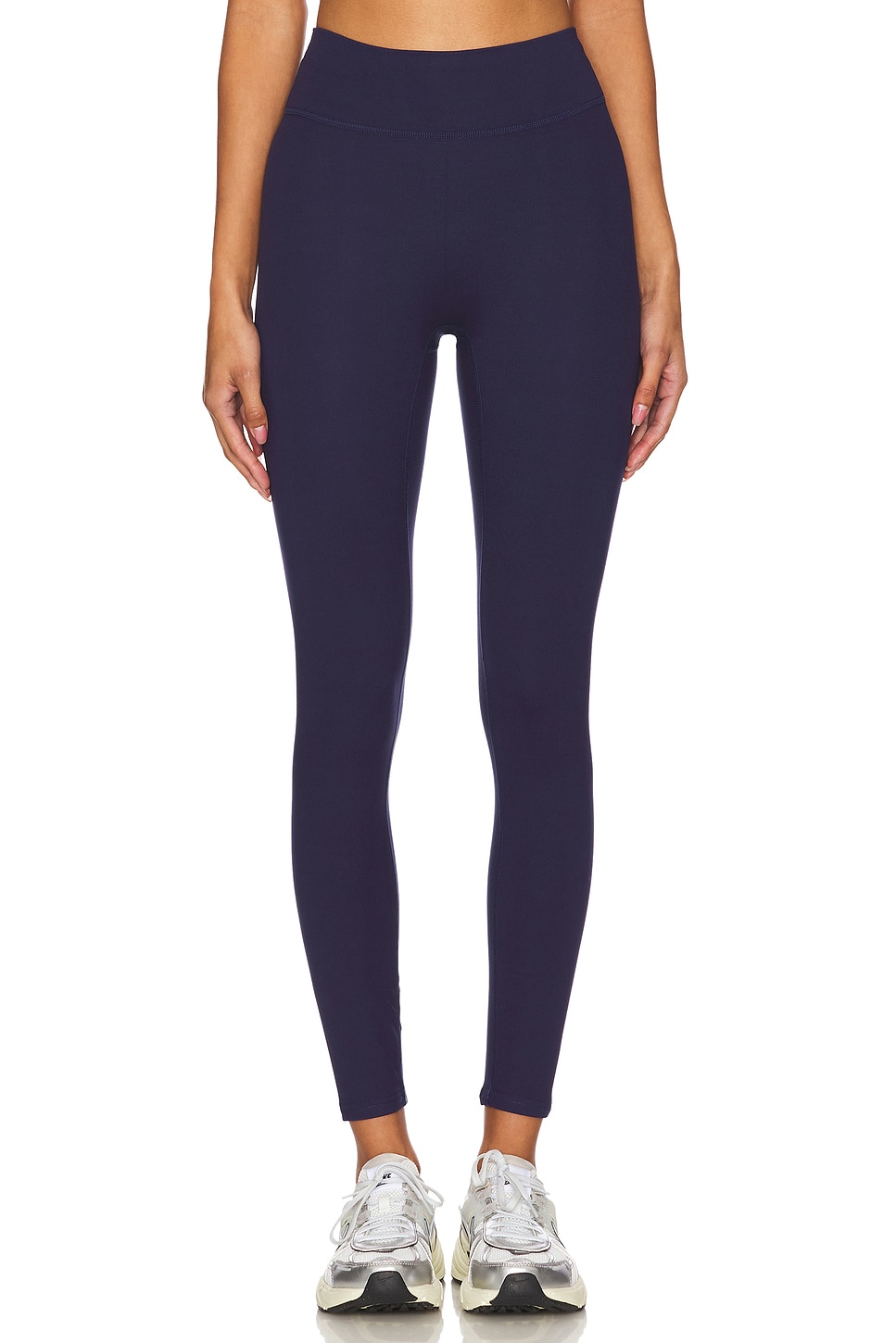 The Essentials Legging
