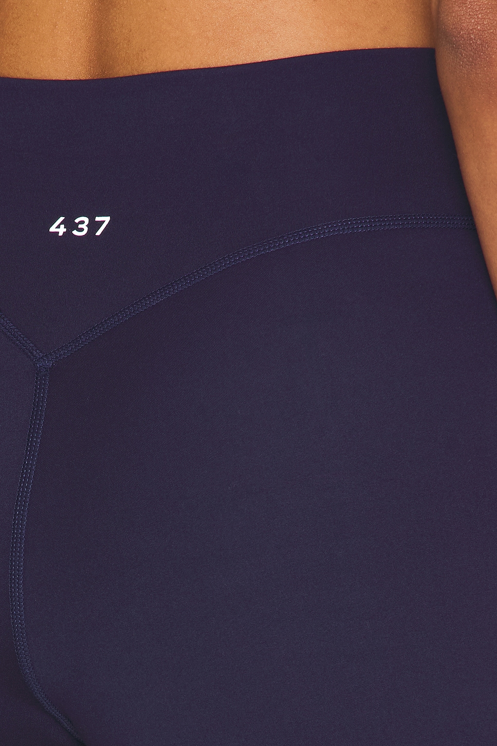The Essentials Legging