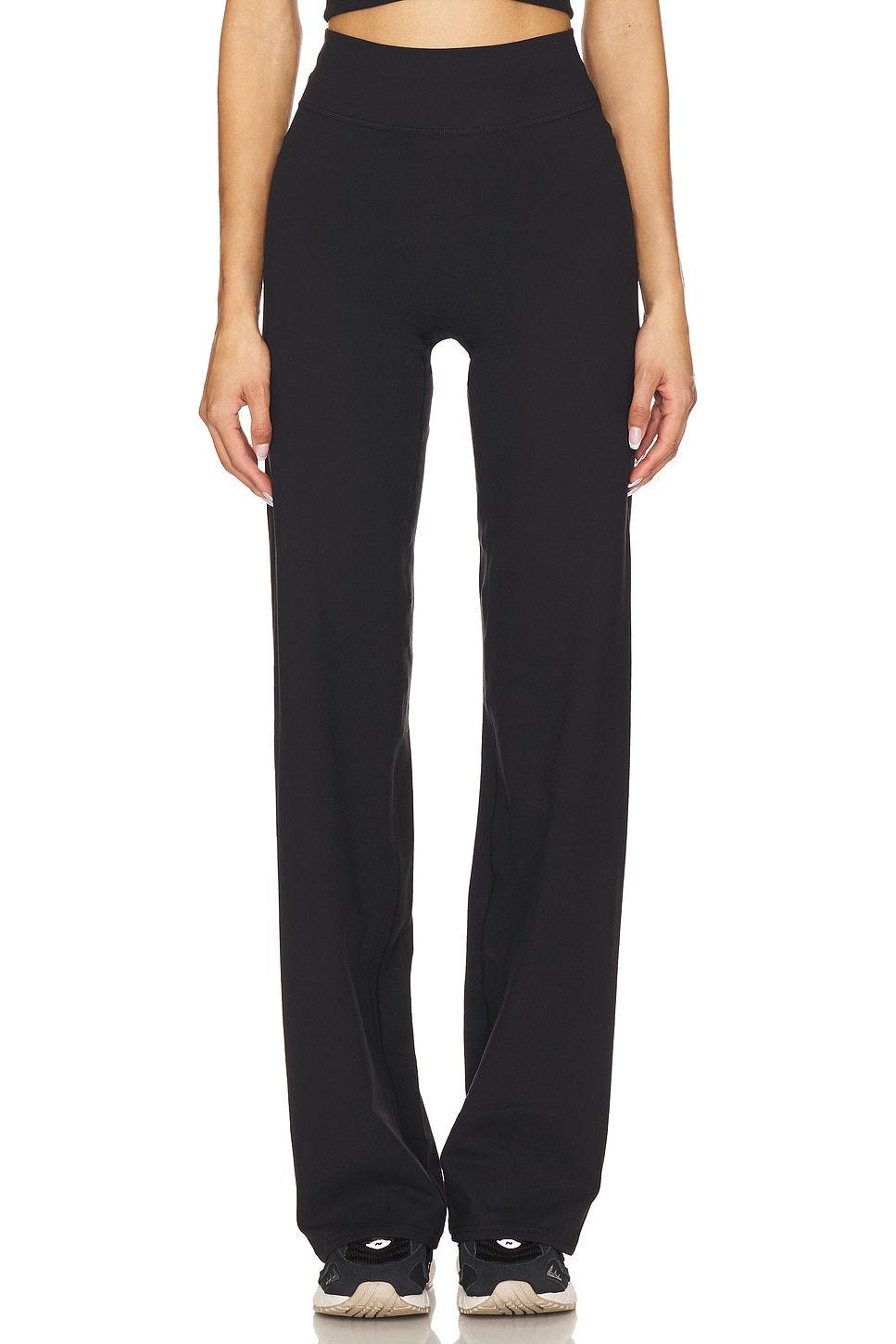 The Essentials Pant