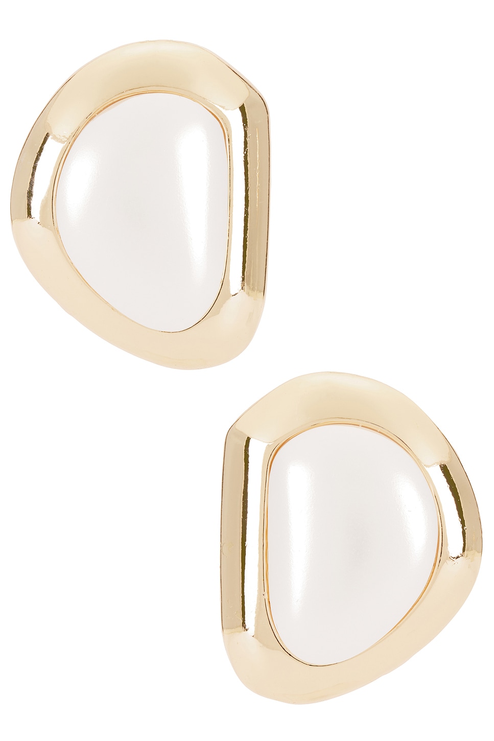 8 Other Reasons Diana Pearl Stud in Gold | REVOLVE