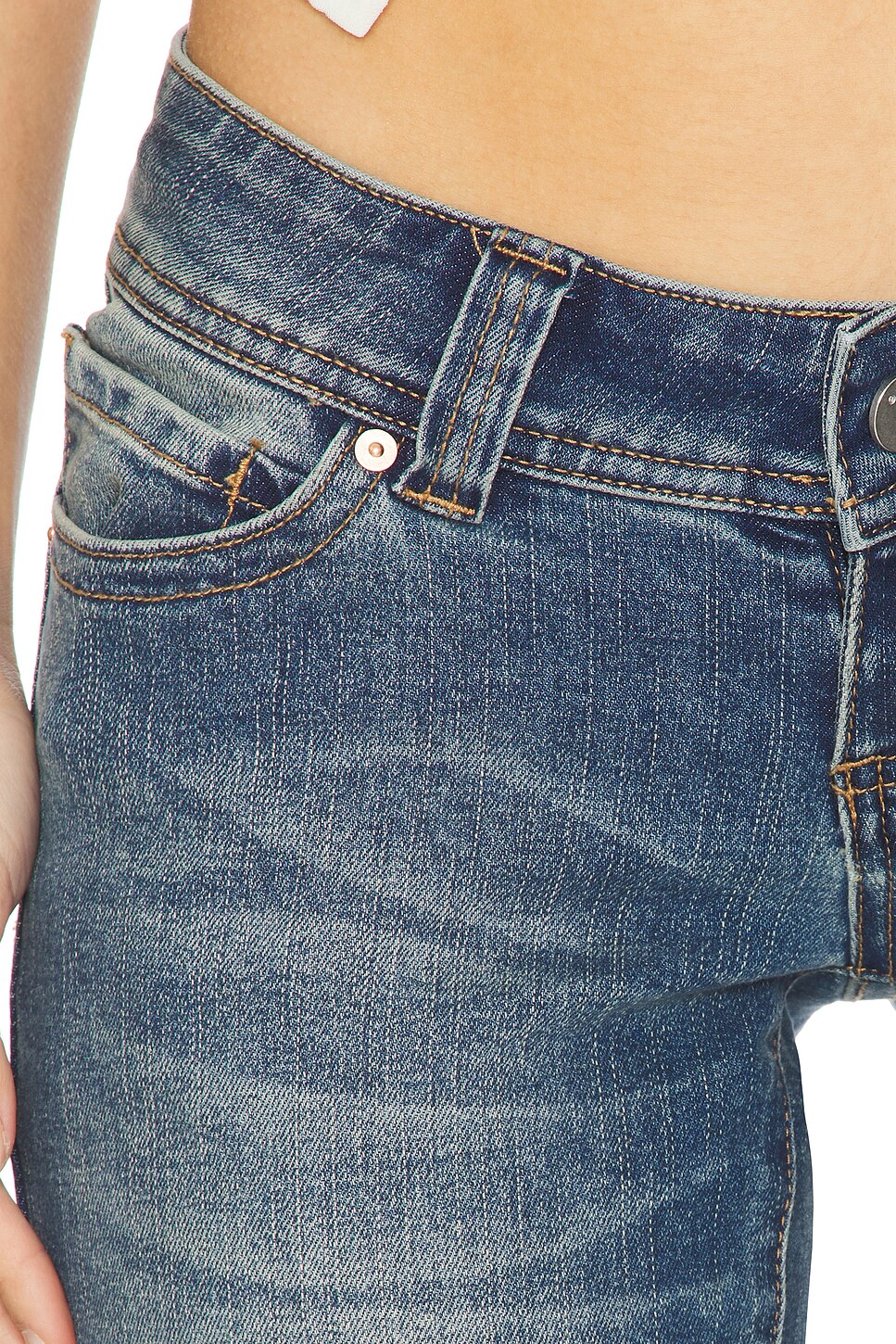 ABRAND 00 Super Low Capri Jeans