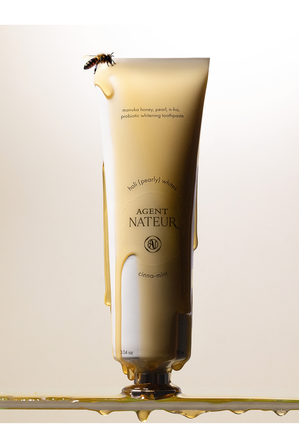 Agent Nateur Holi (pearly) Whites Probiotic Whitening Toothpaste