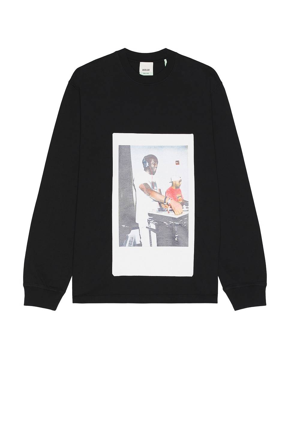 【送料&関税込】AGOLDE X Rsvp Gallery Long-sleeved Crewneck AGOLDE x RSVP Gallery Long Sleeve Crew in Black | REVOLVE