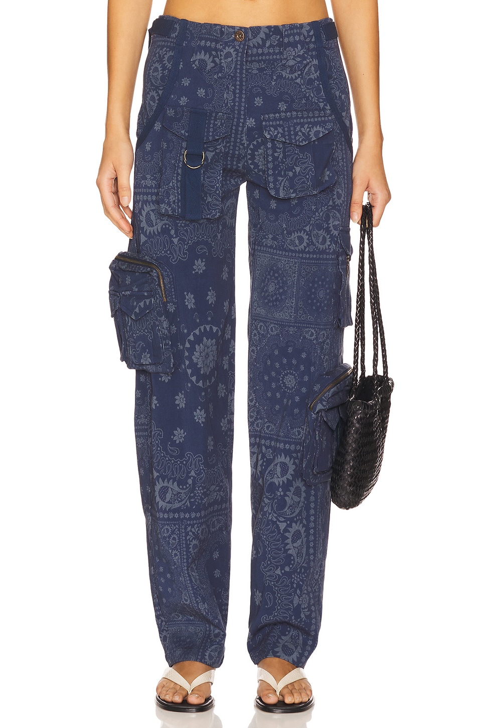 Lisina Atma Pant - Thumbnail 1