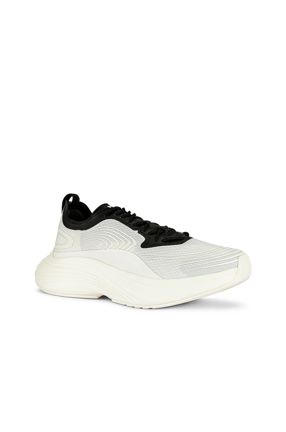 APL: Athletic Propulsion Labs Streamline in Pristine White
