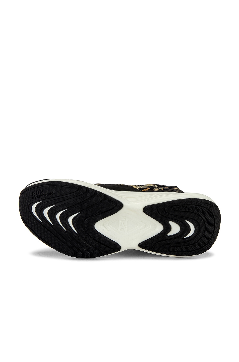 apl streamline sneaker