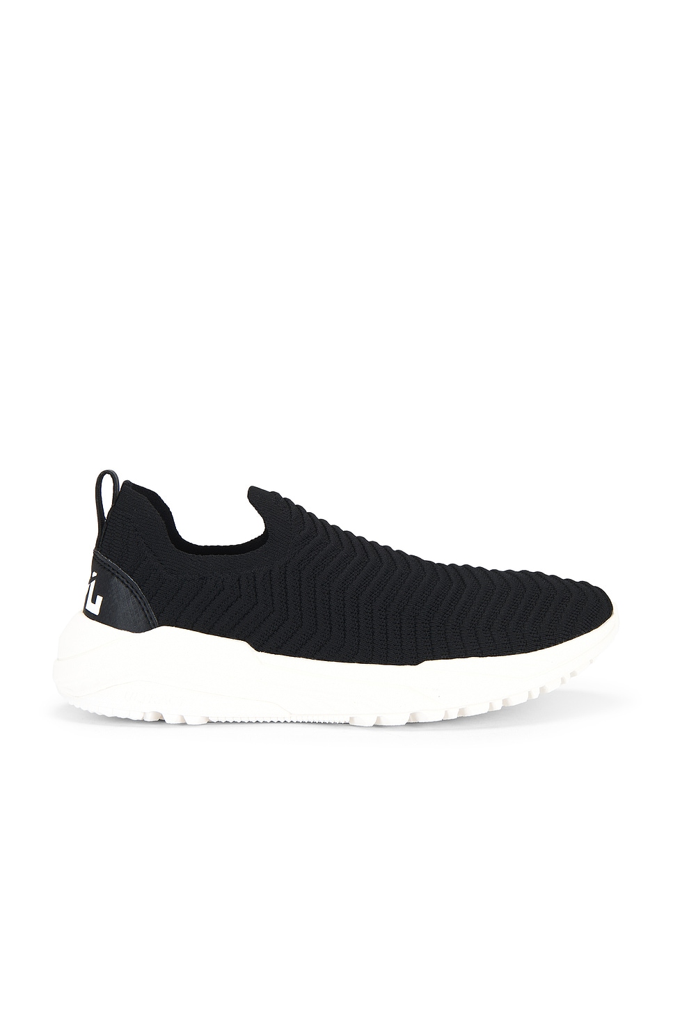 Techloom Traveler Sneaker