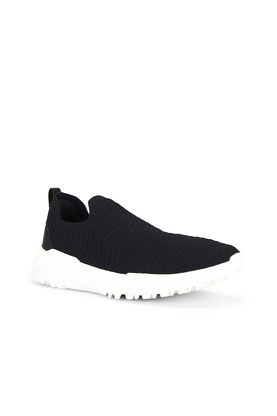 Techloom Traveler Sneaker