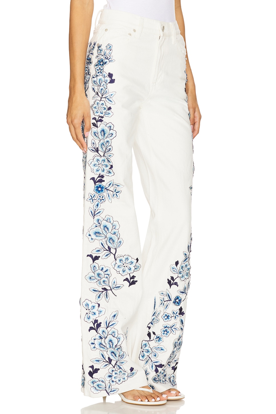 alice + olivia Weezy Jeans