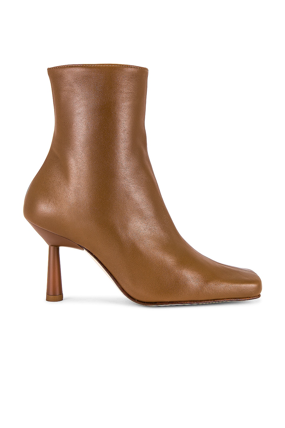 ALOHAS Frappe Ankle Boots in Camel REVOLVE