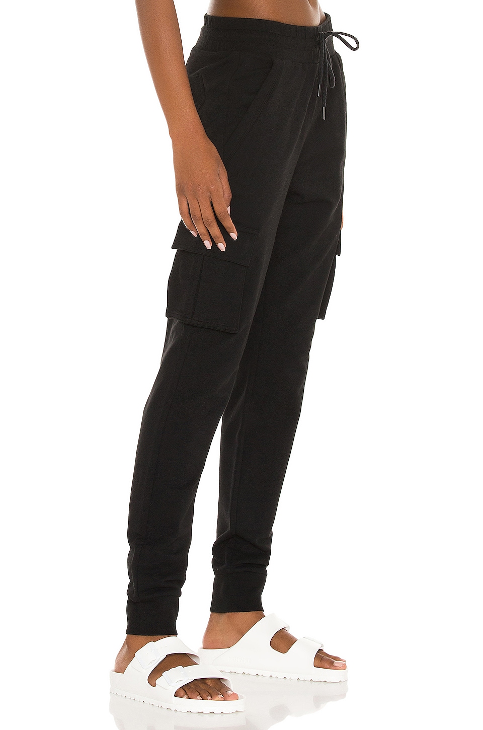 alo unwind cargo pant